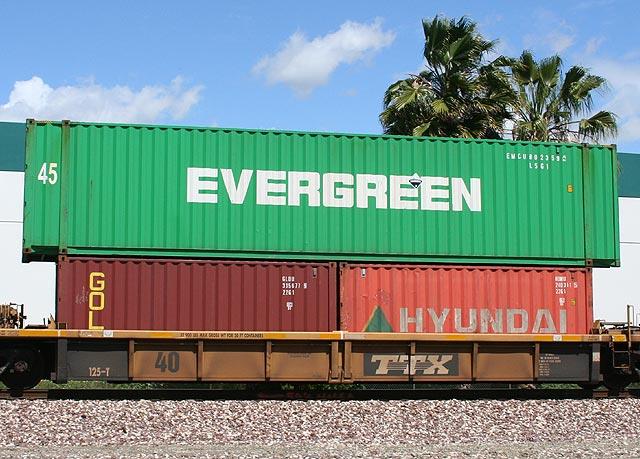 Evergreen Tracking Container
